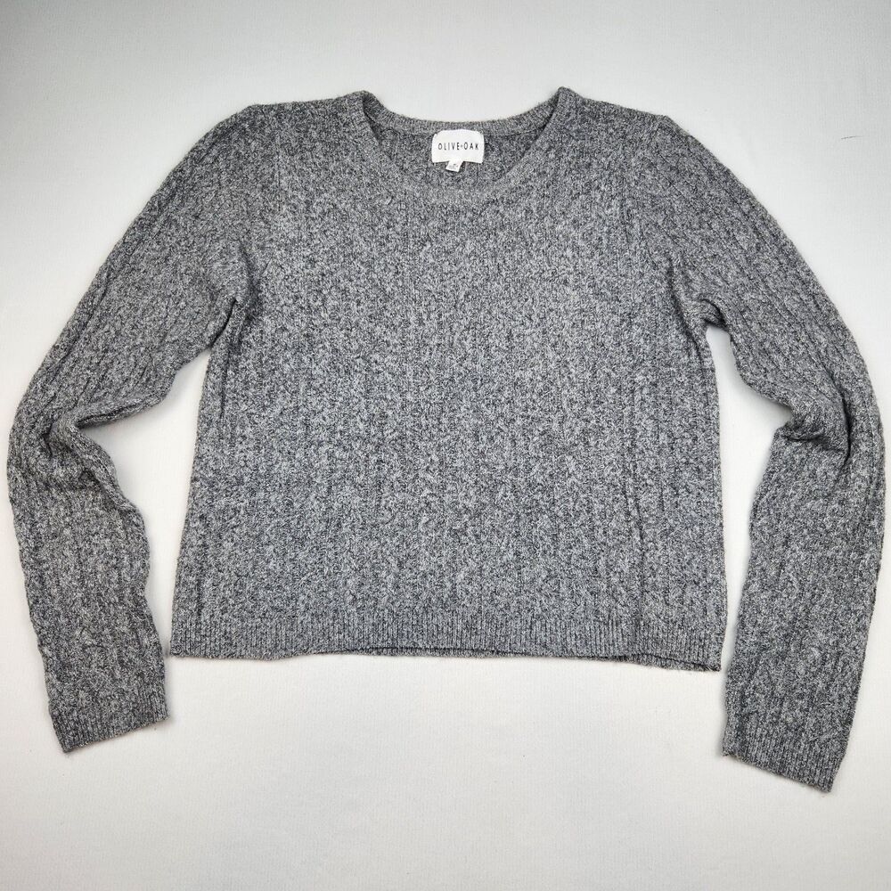 Olive+Oak Cable Knit Crewneck Sweater Gray Womens M Cropped Cozy Chic Preppy